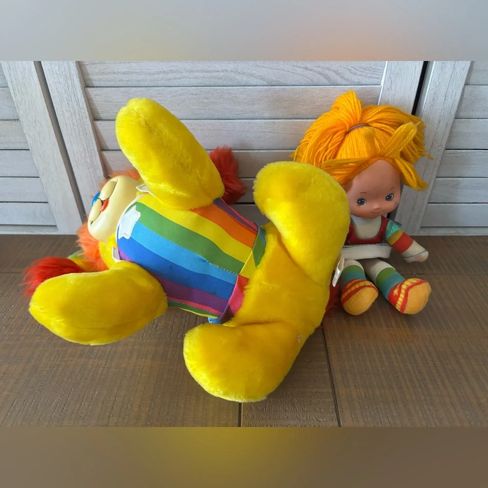 Hallmark 1983 Vintage Rainbow Brite & her loyal companion Puppy Brite - Picture 8 of 16